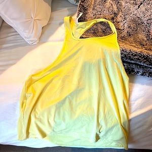 Fabletics workout tank, size M.